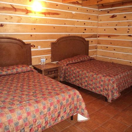 Cabanas Montebello Inn Creel Esterno foto